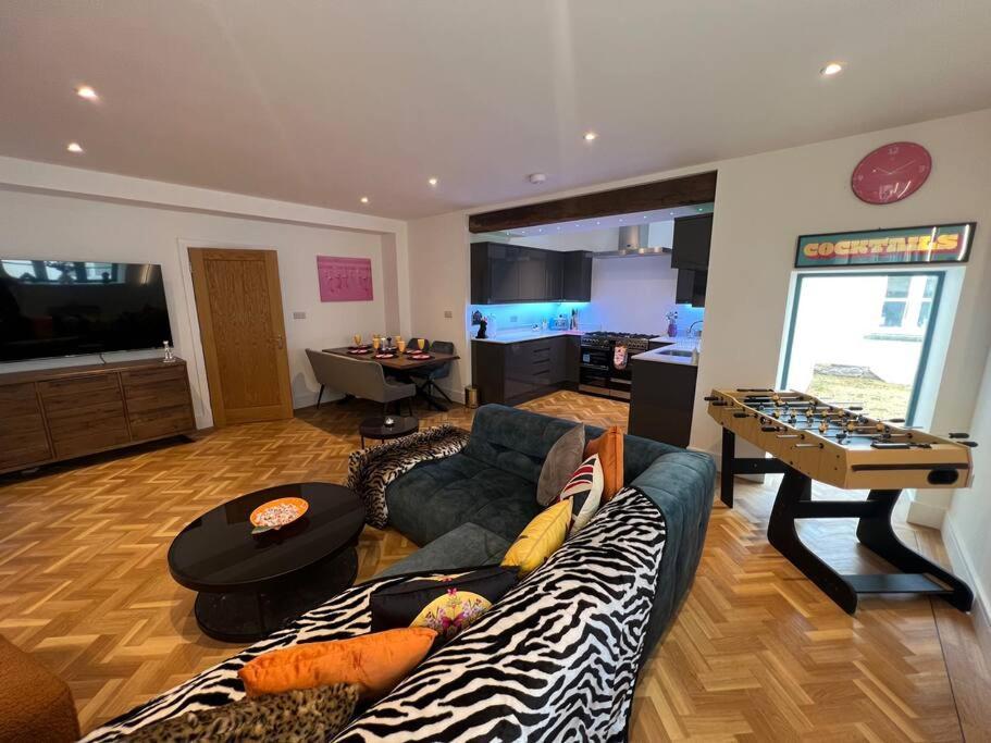Quirky Getaway @ The Old Bakery * Bristol